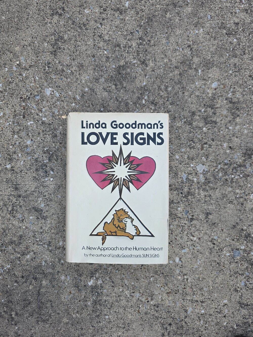 Linda Goodman's Love Signs Book